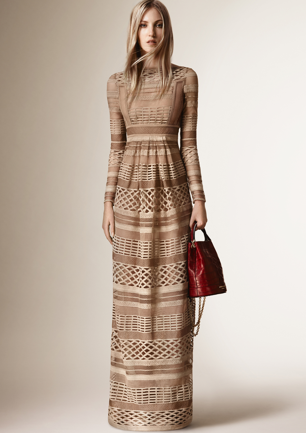 Burberry+Womenswear+Spring_Summer+2016+Pre-Collection+-+Look+29