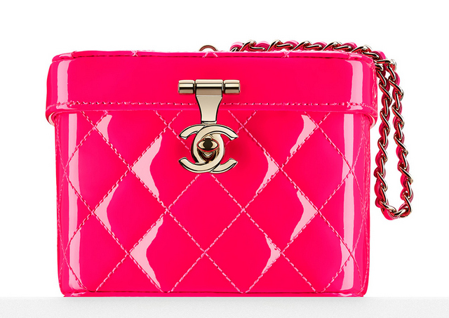 bolsa-chanel-patent-makeup-case-minaudiere-3000