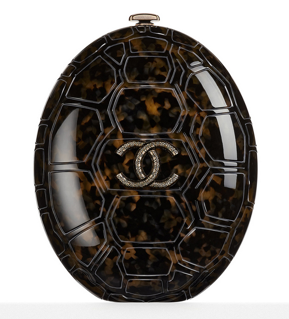 bolsa-chanel-plexiglass-turtle-shell-minaudiere